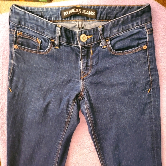 Express Jeans - Picture 2 of 4